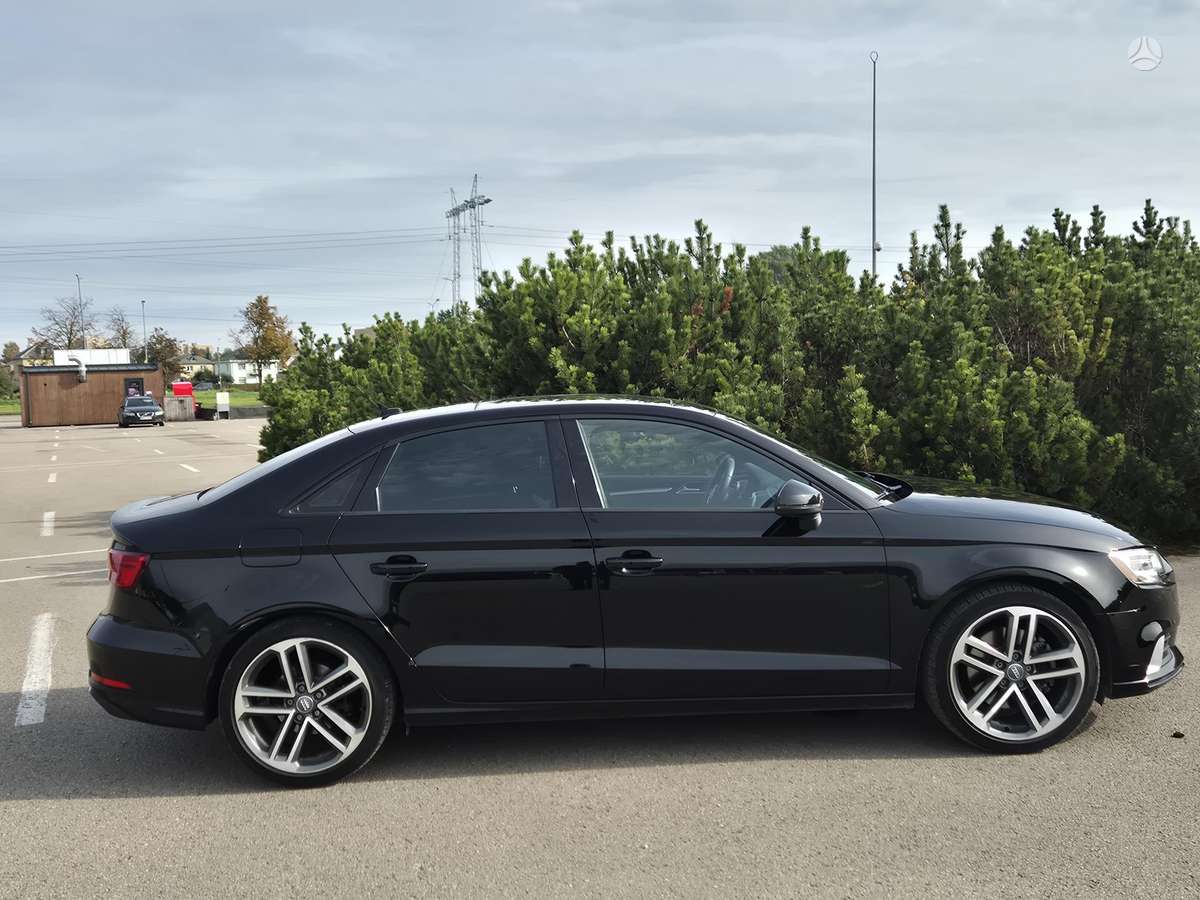 Audi A3, 2.0 l., Седан