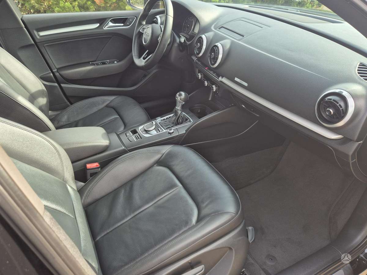 Audi A3, 2.0 l., Седан