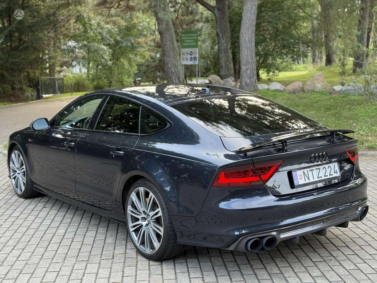 Audi A7, 3.0 l., Хэтчбек