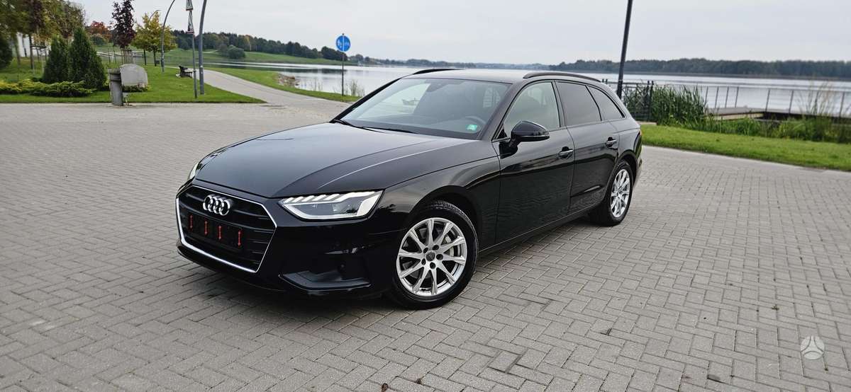 Audi A4, 2.0 l., hatchback