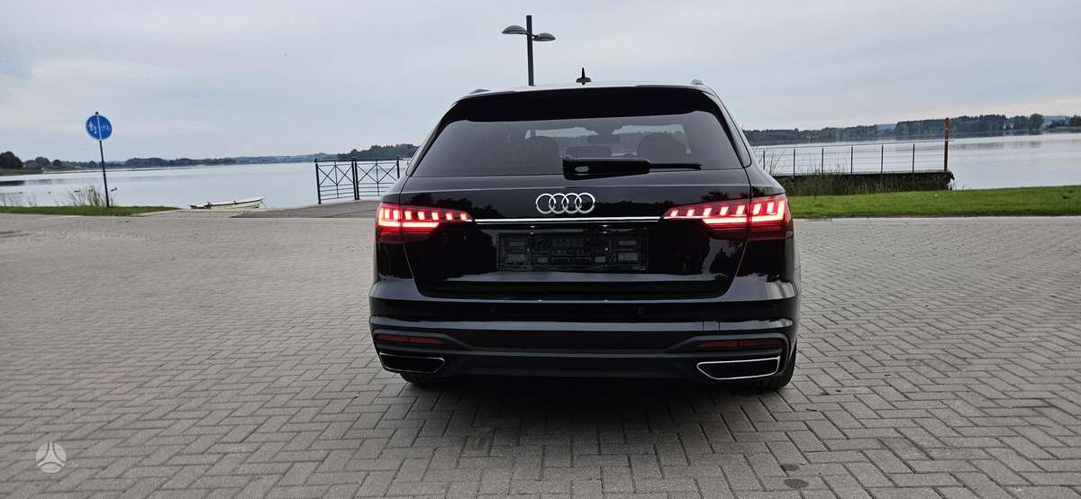 Audi A4, 2.0 l., hatchback