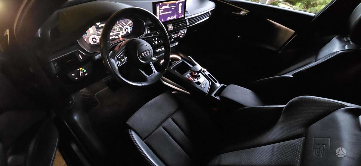 Audi A4, 2.0 l., hatchback