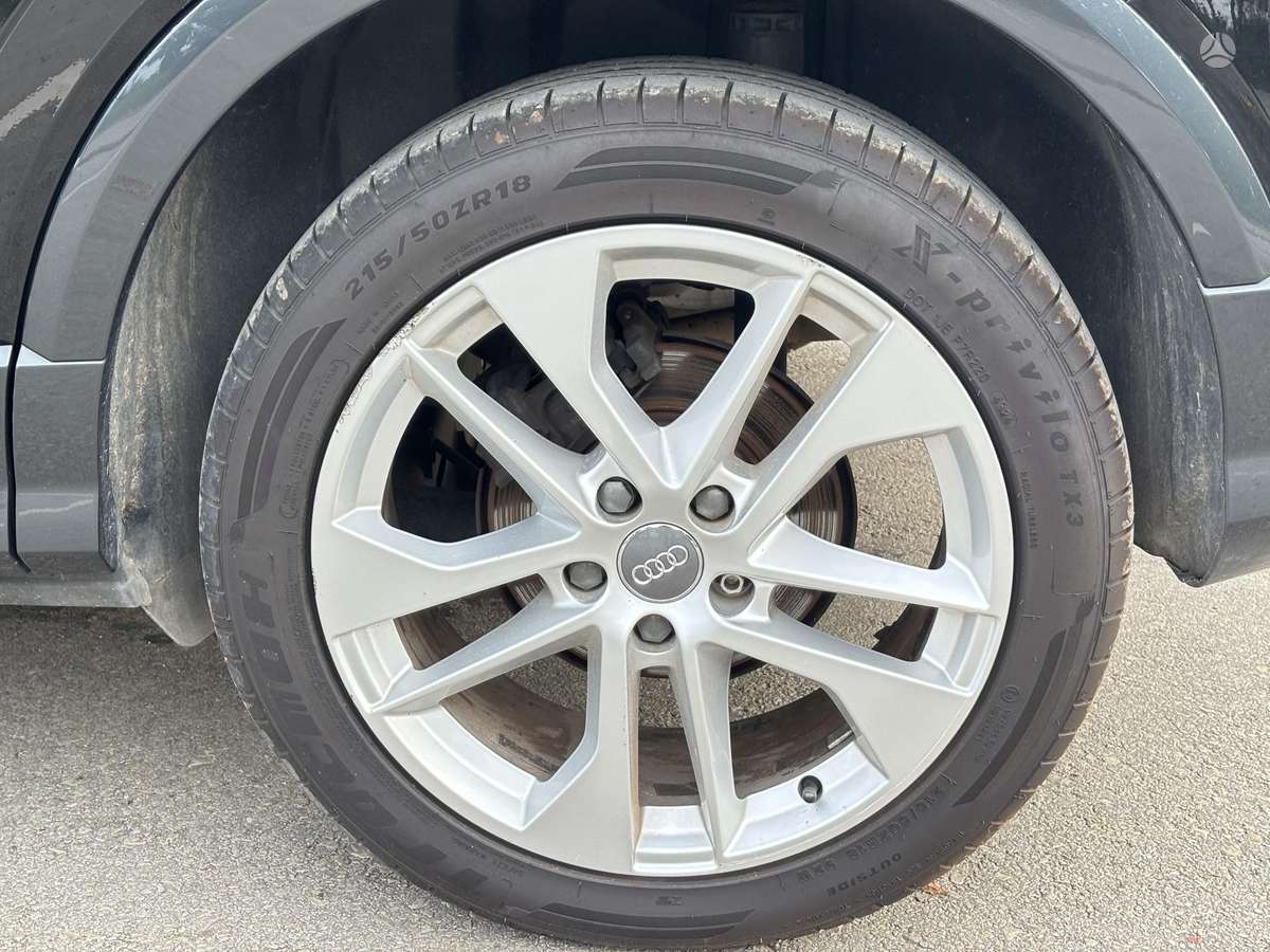 Audi Q2, 1.6 l., Хэтчбек