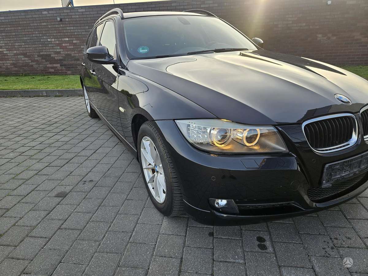 BMW 320, 2.0 l., wagon