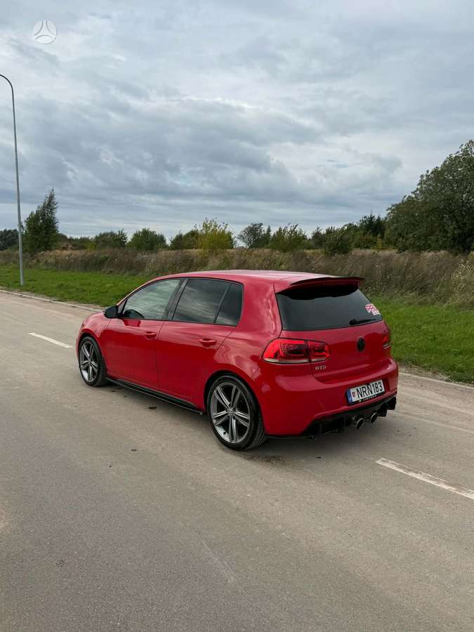Volkswagen Golf, 2.0 l., hatchback