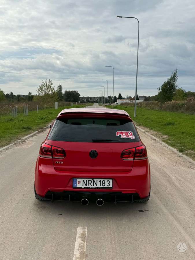 Volkswagen Golf, 2.0 l., Хэтчбек