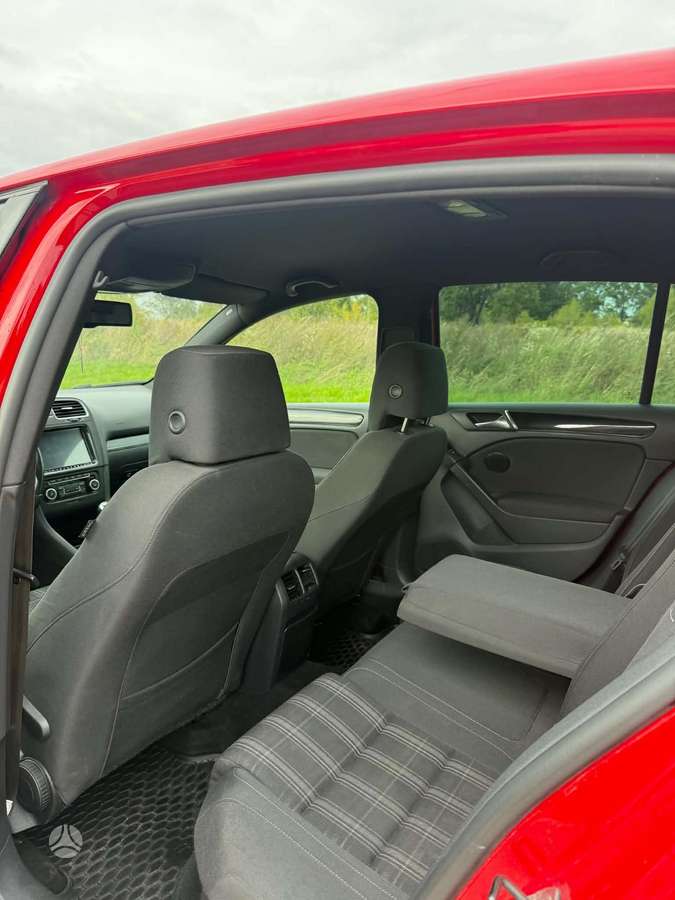 Volkswagen Golf, 2.0 l., Хэтчбек