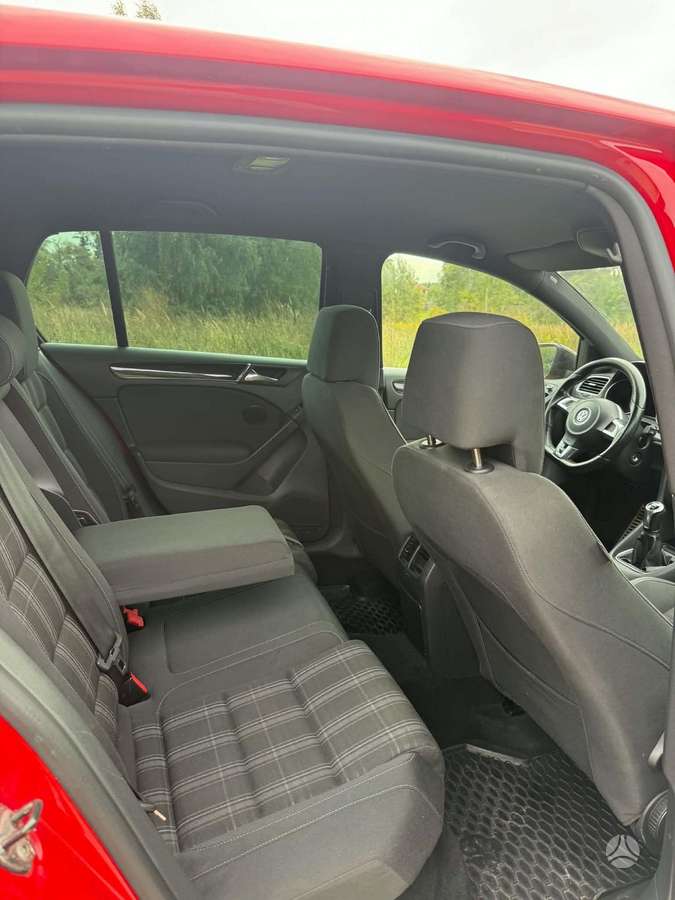 Volkswagen Golf, 2.0 l., hatchback