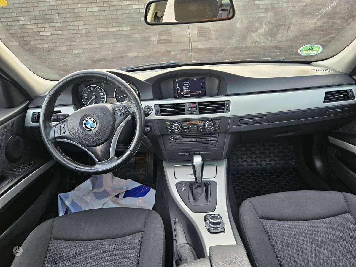 BMW 320, 2.0 l., Универсал