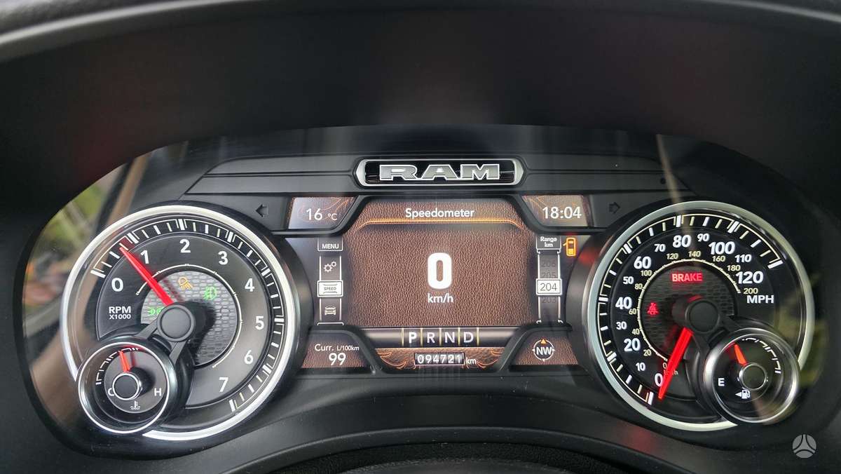 Dodge Ram, 5.7 l., Внедорожник / Кроссовер