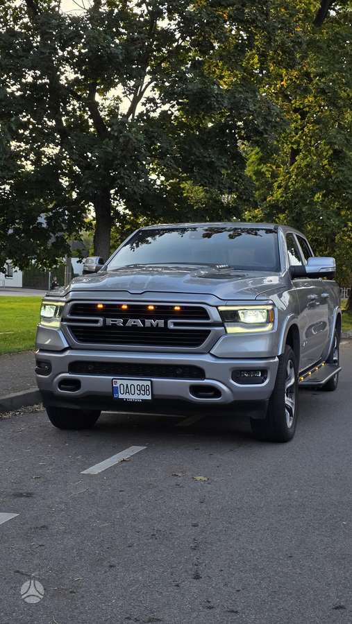 Dodge Ram, 5.7 l., Внедорожник / Кроссовер
