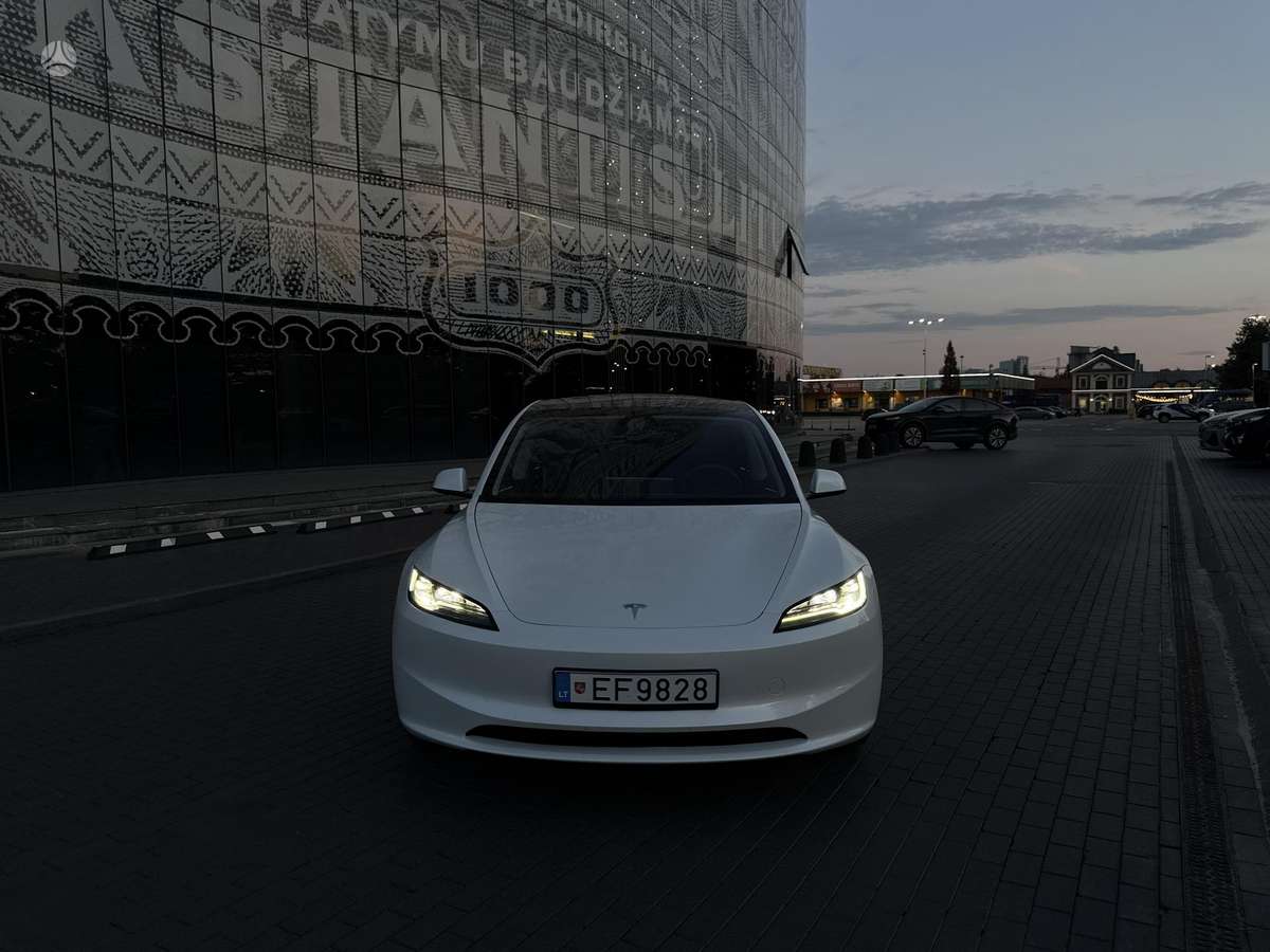 Tesla Model 3, 60 kWh, sedanas