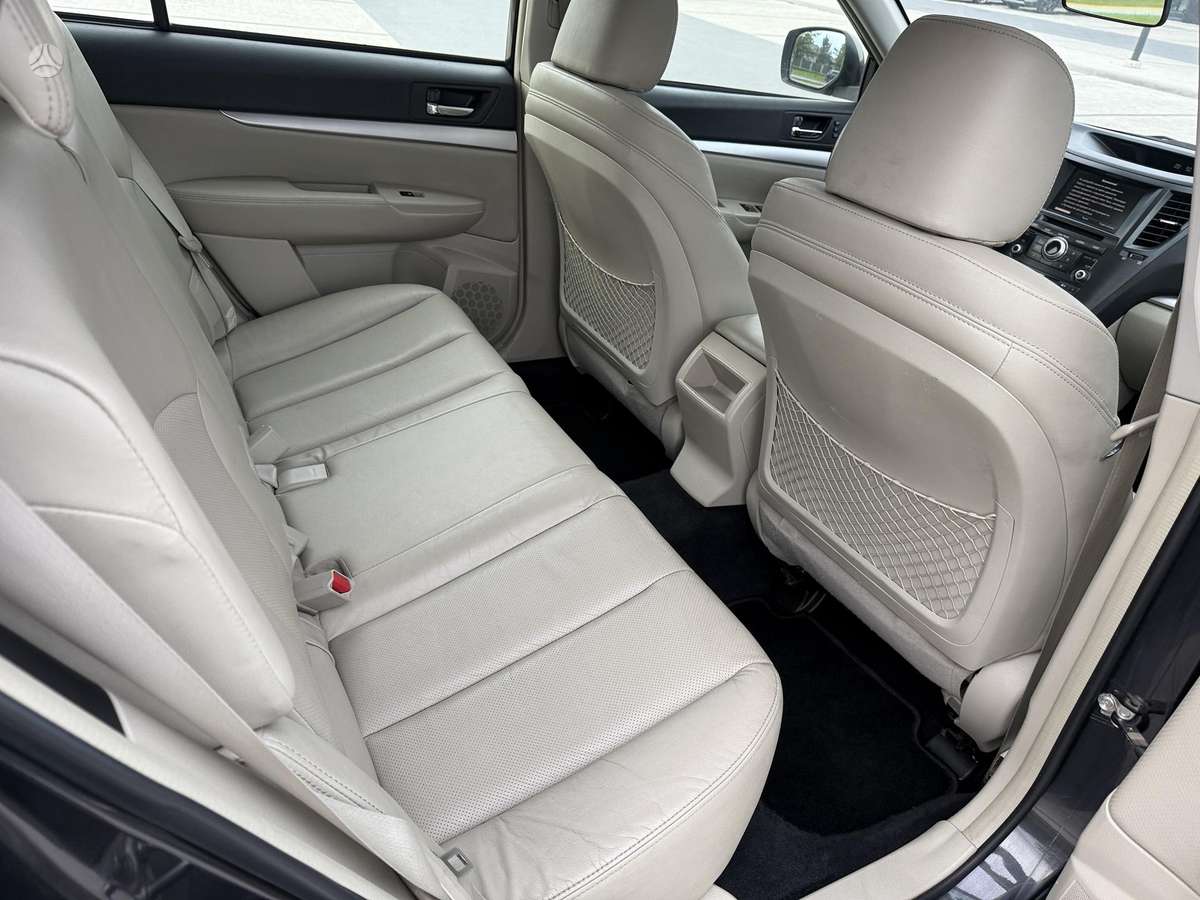Subaru Outback, 2.0 l., universalas