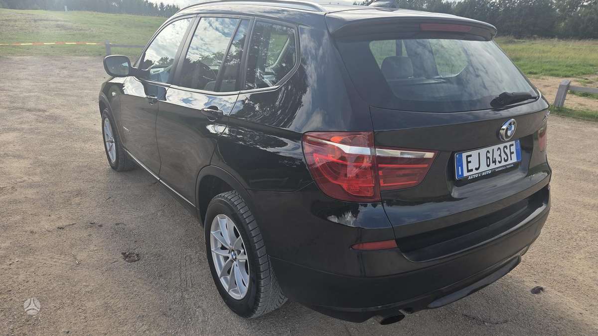BMW X3, 2.0 l., off-road / crossover
