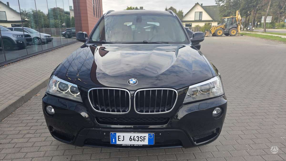 BMW X3, 2.0 l., off-road / crossover
