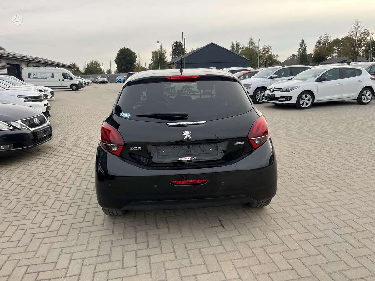 Peugeot 208, 1.2 l., Хэтчбек