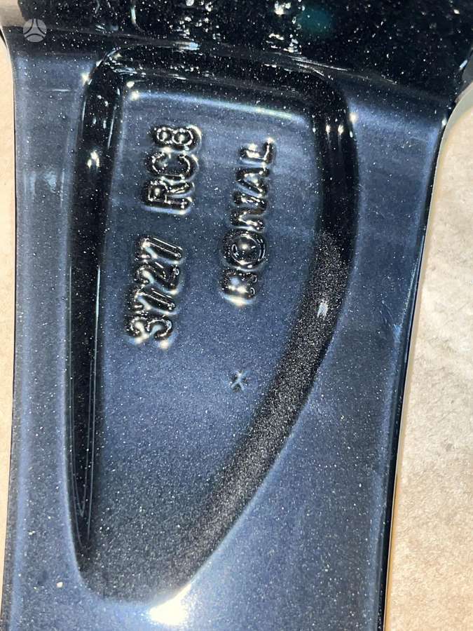 Volkswagen, light alloy, R17