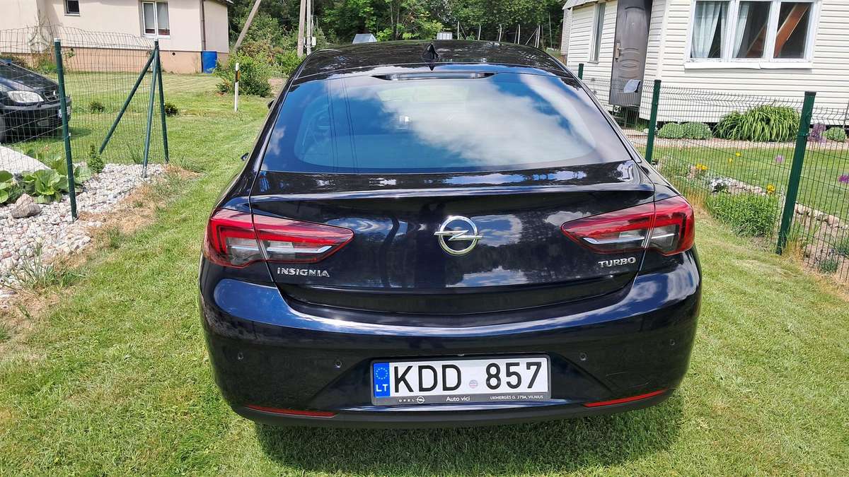 Opel Insignia, 1.5 l., hatchback