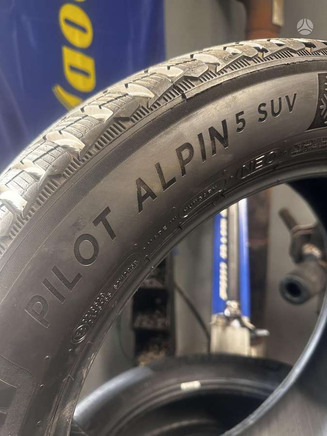 Michelin, зимние 235/55 R20