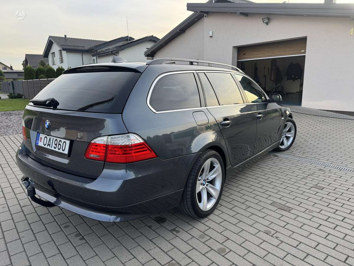 BMW 520, 2.0 l., Универсал