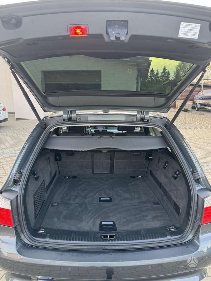 BMW 520, 2.0 l., wagon