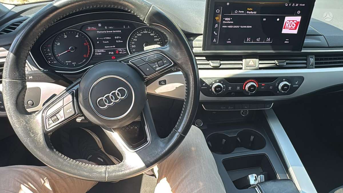 Audi A4, 2.0 l., Универсал