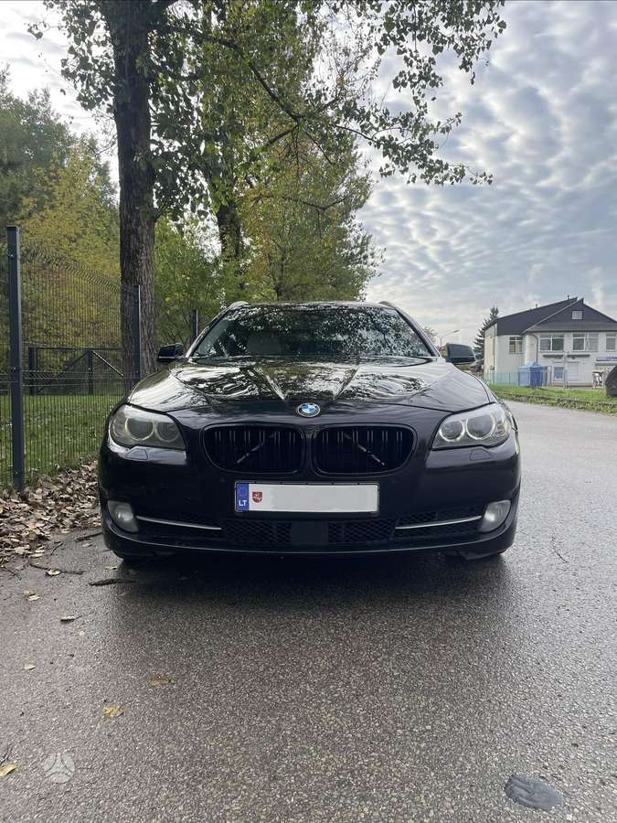 BMW 525, 3.0 l., universalas