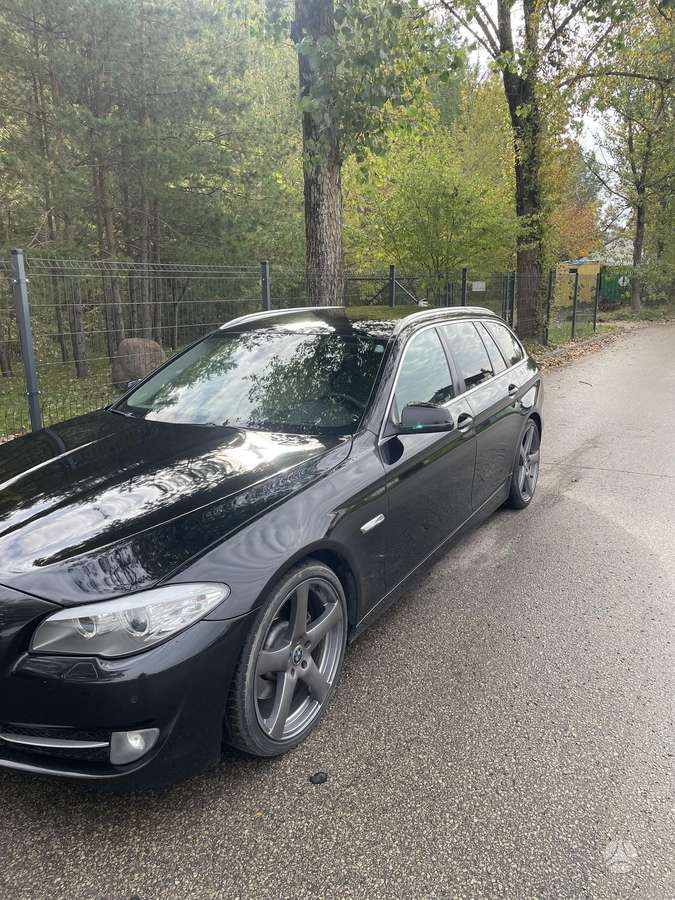 BMW 525, 3.0 l., wagon