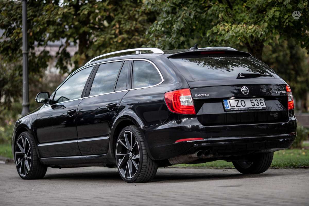 Skoda Superb, 2.0 l., wagon