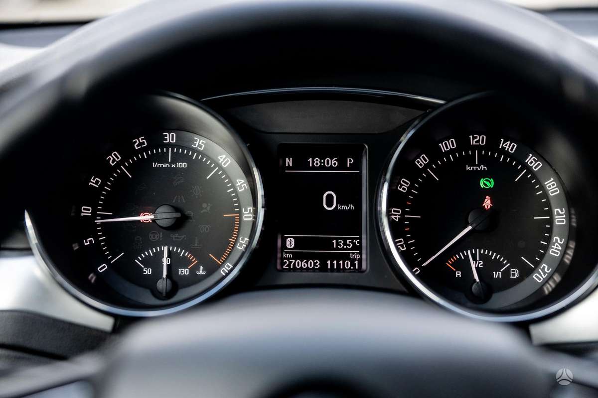 Skoda Superb, 2.0 l., wagon