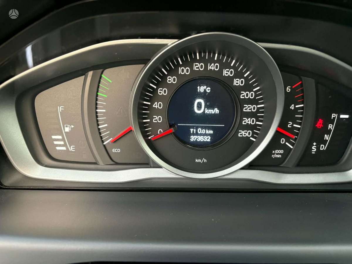Volvo V70, 2.0 l., Универсал