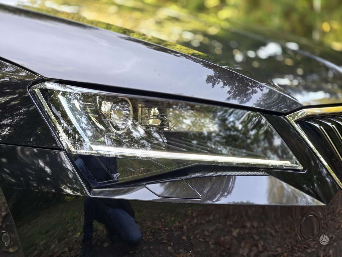 Skoda Superb, 2.0 l., wagon