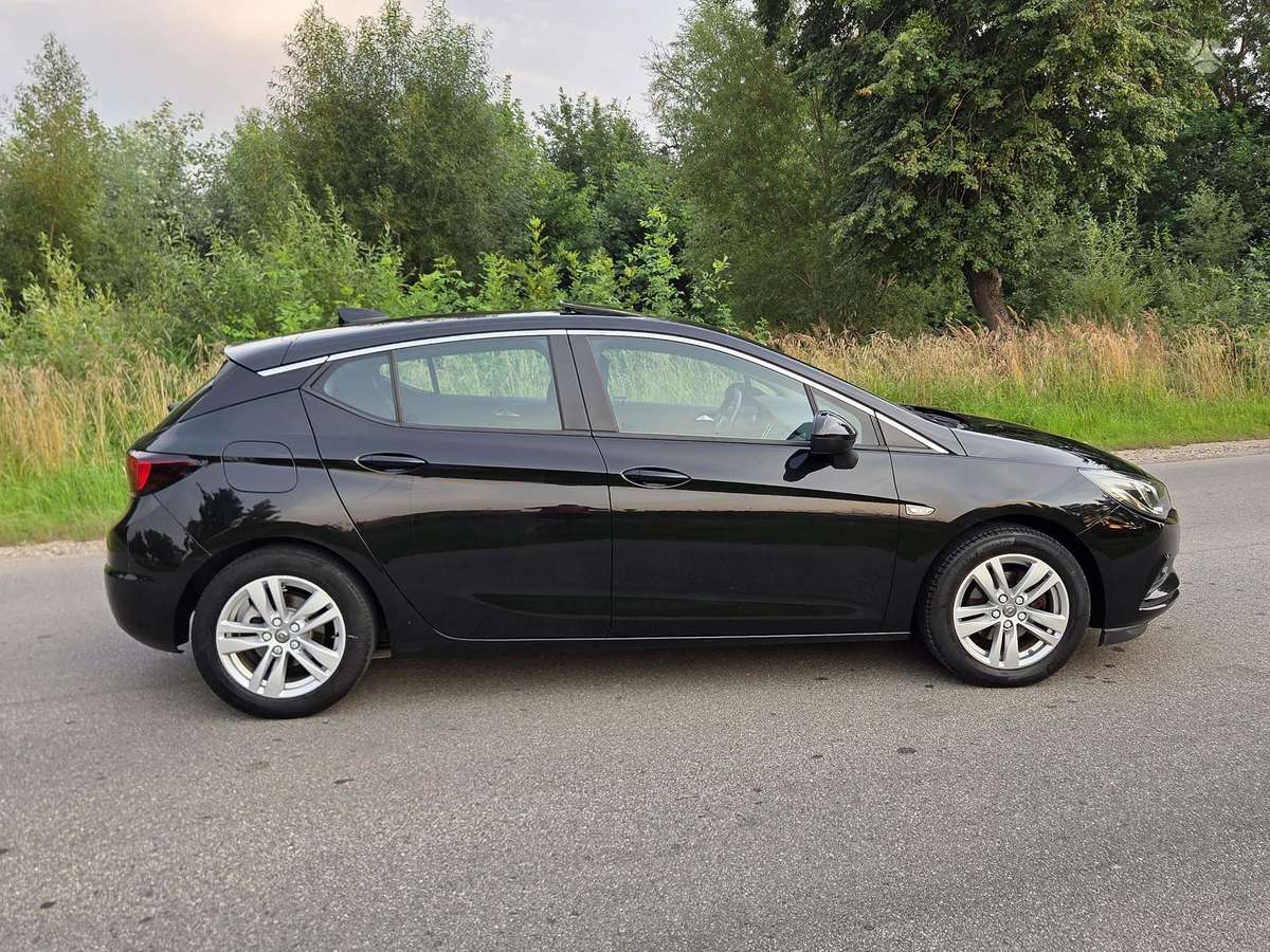 Opel Astra, 1.6 l., hatchback