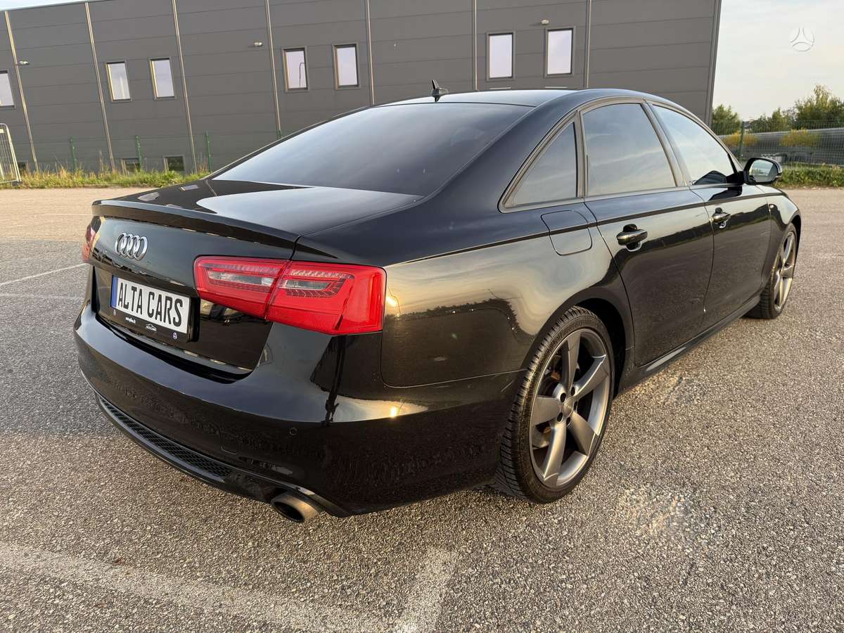 Audi A6, 3.0 l., Седан