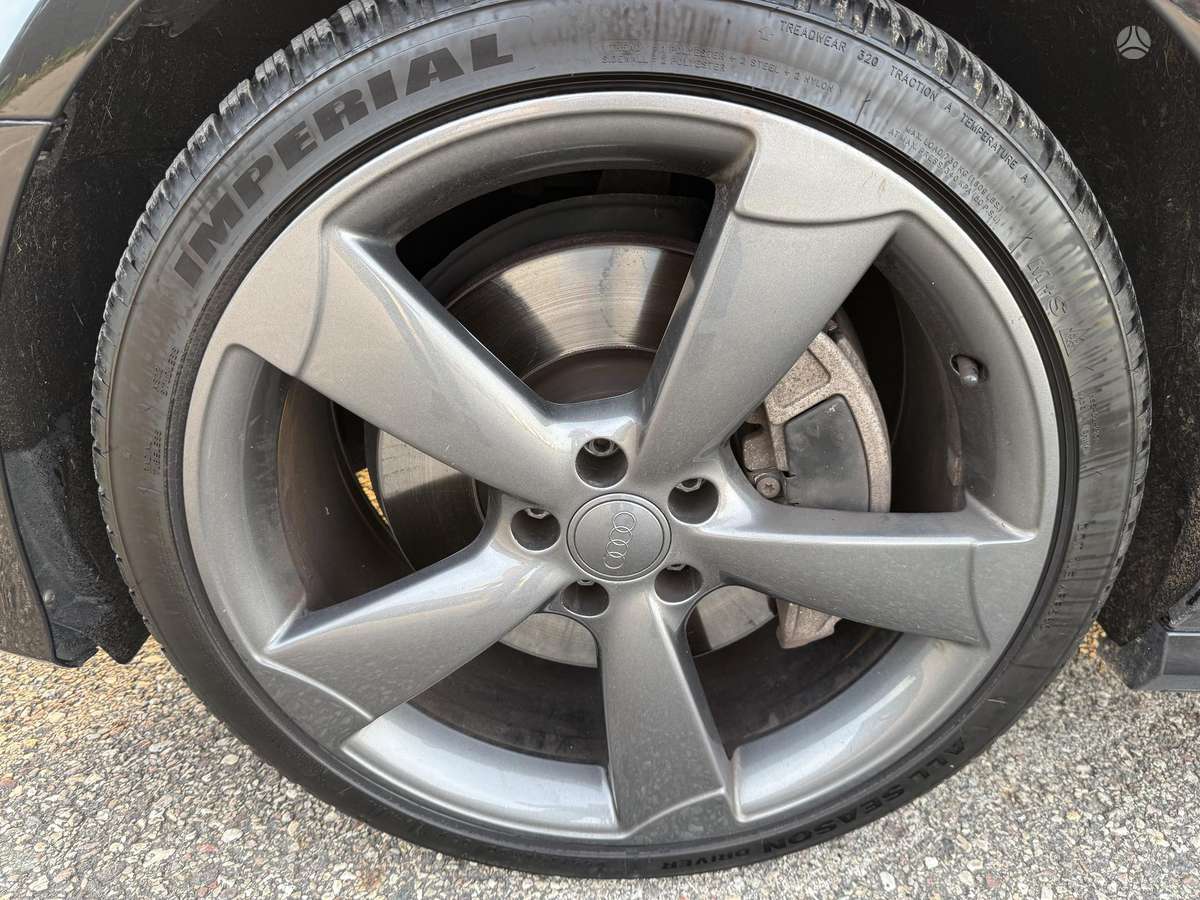Audi A6, 3.0 l., Седан