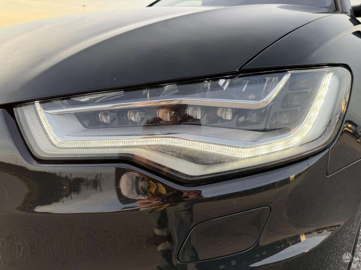 Audi A6, 3.0 l., Седан