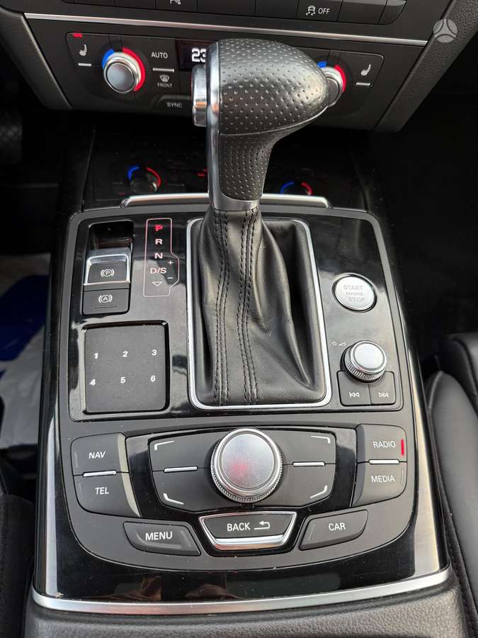 Audi A6, 3.0 l., Седан