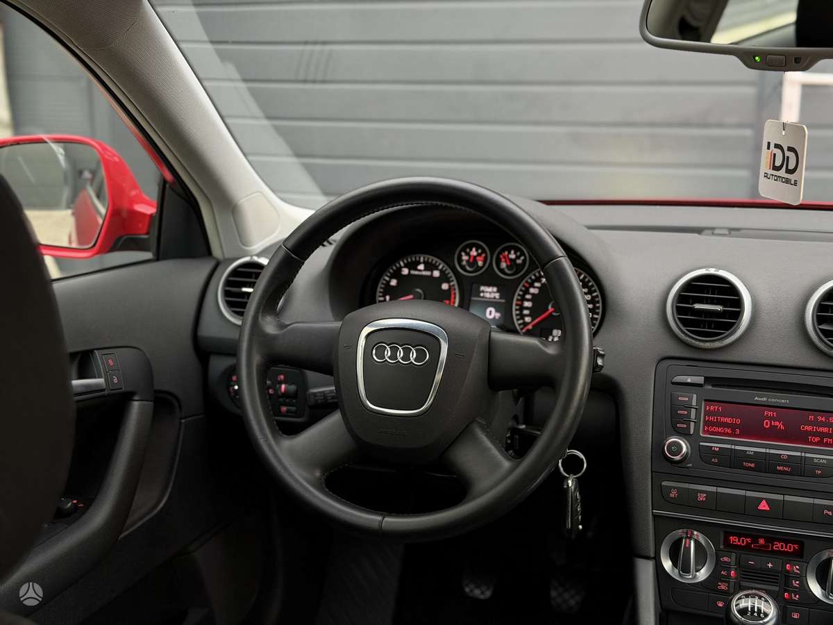 Audi A3, 1.4 l., Хэтчбек