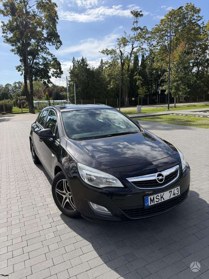 Opel Astra, 1.7 l., Хэтчбек