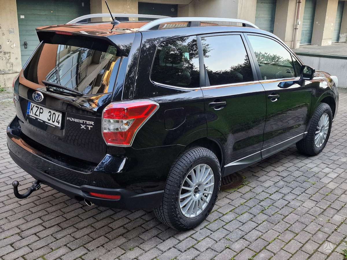 Subaru Forester, 2.0 l., Внедорожник / Кроссовер
