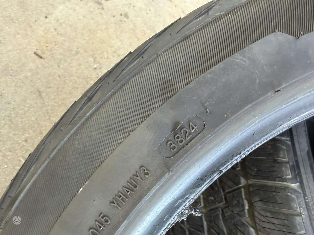 Nitto, universalios 275/40 R20