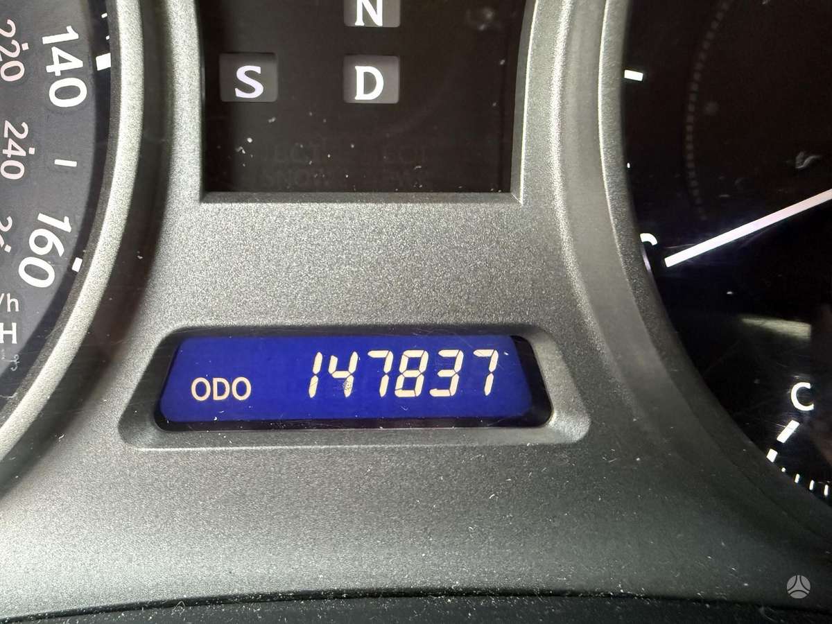 Lexus IS 250 Dalimis is 250 rwd