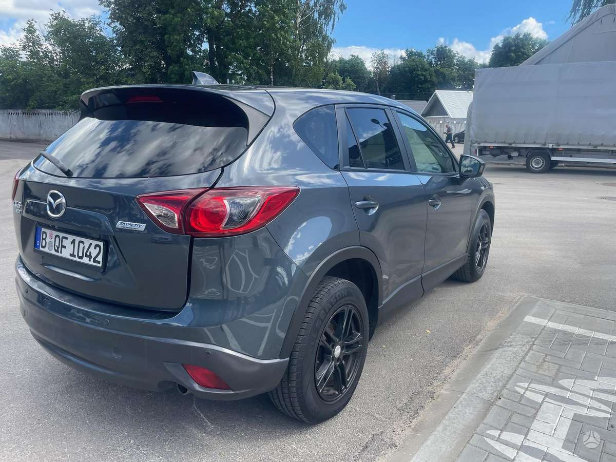 Mazda CX-5, 2.2 l., off-road / crossover