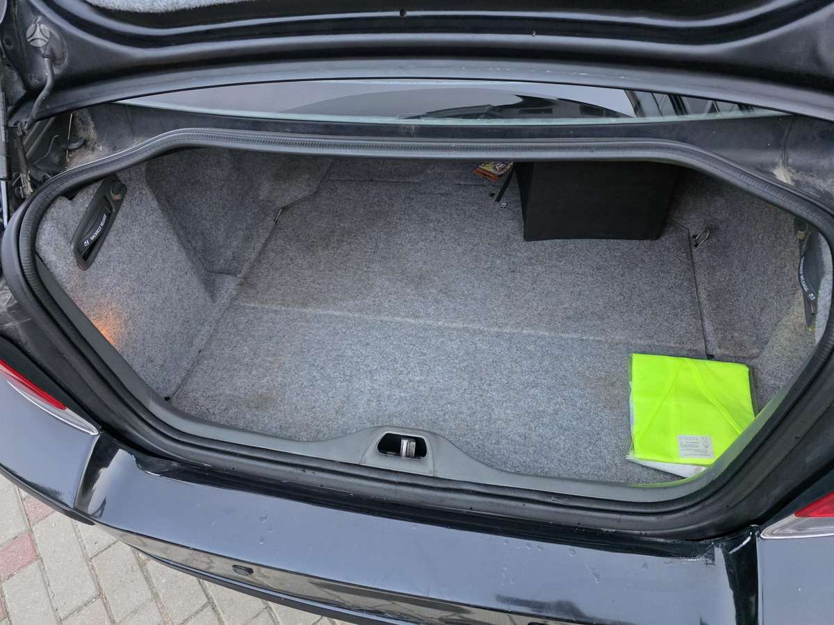 Volvo S60, 2.4 l., Седан