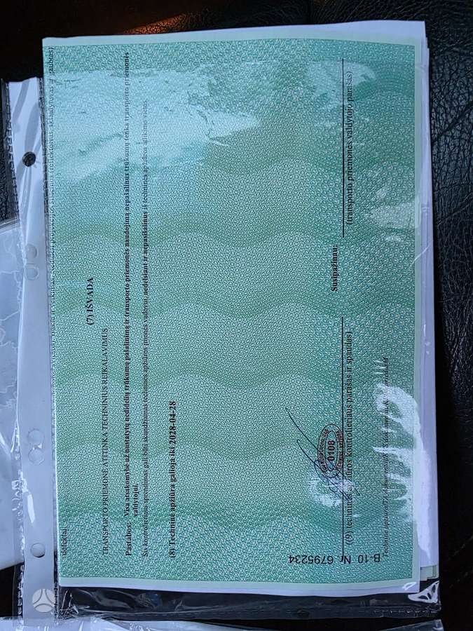 Volvo S60, 2.4 l., Седан