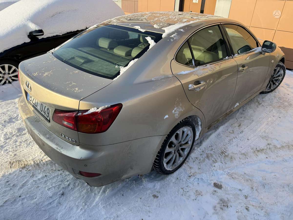 Lexus IS 250 Dalimis