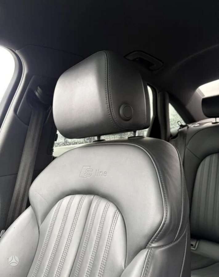 Audi A6, 3.0 l., Седан