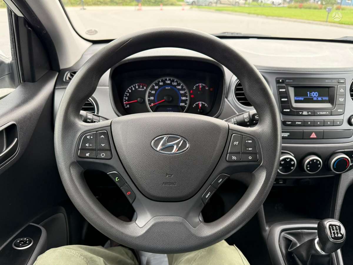 Hyundai i10, 1.2 l., hatchback