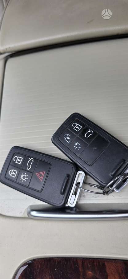 Volvo V70, 2.4 l., Седан