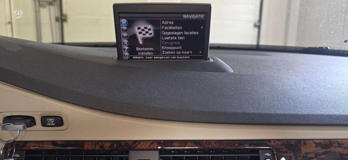 Volvo V70, 2.4 l., Седан